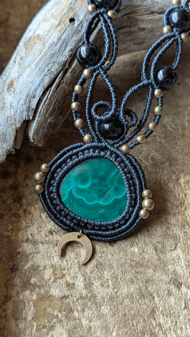 Collier Malachite et Onyx en macramé